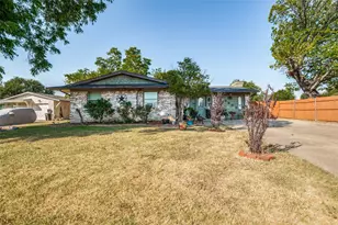 3802 Yellowstone St, Irving, TX 75062 - Photo 1