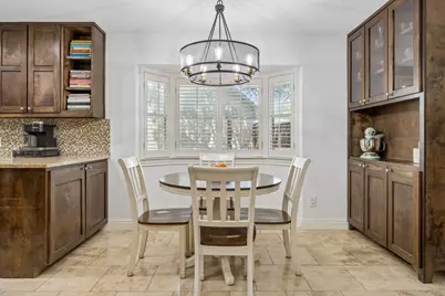 9435 Hunters Creek Drive, Dallas, TX 75243 - Photo 15