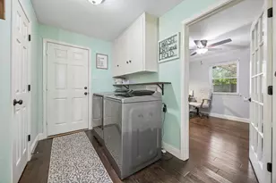 9435 Hunters Creek Dr, Dallas, TX 75243 - Photo 27