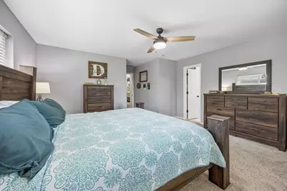 9435 Hunters Creek Drive, Dallas, TX 75243 - Photo 21