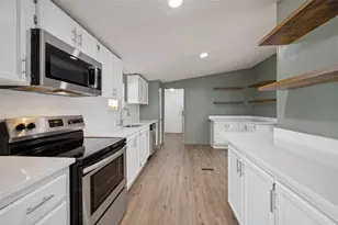 603 Co Rd 2133, Valley View, TX 76272 - Photo 13