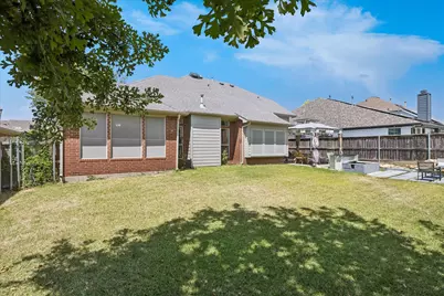 5948 Hillview Drive, Watauga, TX 76148 - Photo 23
