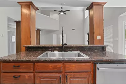 421 W Windsor Drive, Denton, TX 76207 - Photo 7