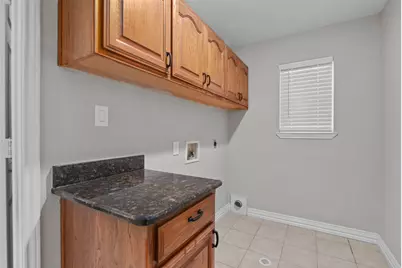421 W Windsor Drive, Denton, TX 76207 - Photo 13