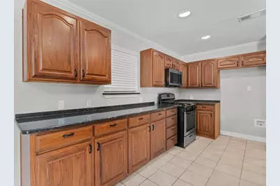 421 W Windsor Drive, Denton, TX 76207 - Photo 5