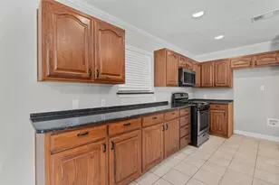 421 W Windsor Dr, Denton, TX 76207 - Photo 5