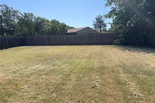 7533 Parkwood Ln, Fort Worth, TX 76133 - Photo 3