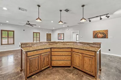 1001 Marigold Court, Granbury, TX 76049 - Photo 9