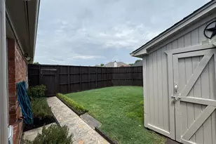 1236 Quaker Ln, Lewisville, TX 75077 - Photo 21