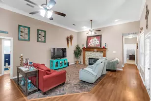 18 Red Bluff Ct, Mansfield, TX 76063 - Photo 5