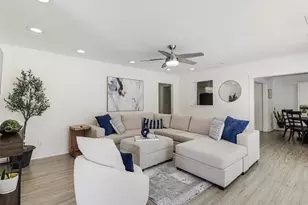 13436 Forestway Dr, Dallas, TX 75240 - Photo 11