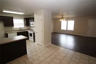 856 McCully St, White Settlement, TX 76108 - Photo 3