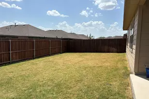 701 Emmons Crk St, Justin, TX 76247 - Photo 15