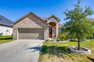 112 Everest Ct, Burleson, TX 76028 - Photo 1