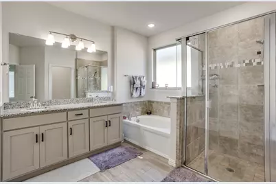 112 Everest Court, Burleson, TX 76028 - Photo 11