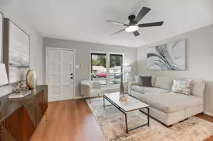 416 Myrtle Dr, Hurst, TX 76053 - Photo 5