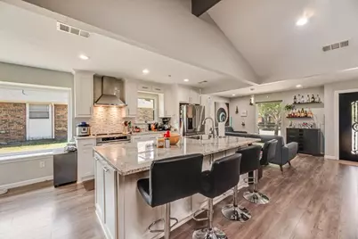17628 Medina Drive, Dallas, TX 75287 - Photo 9
