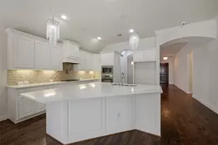 12908 Holbrook Dr, Farmers Branch, TX 75234 - Photo 15