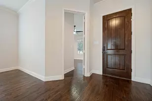 12908 Holbrook Dr, Farmers Branch, TX 75234 - Photo 3