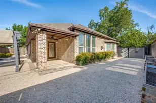 12908 Holbrook Dr, Farmers Branch, TX 75234 - Photo 29