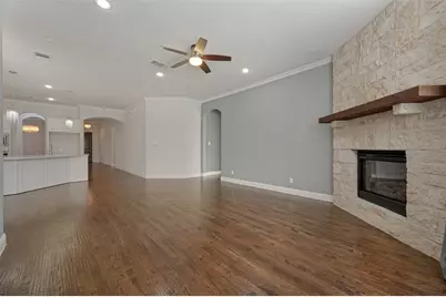 12908 Holbrook Drive, Farmers Branch, TX 75234 - Photo 7