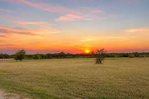 408 Weaver Creek Ct, Lipan, TX 76462 - Photo 1