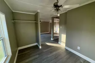 5345 Brown Ln, Fort Worth, TX 76140 - Photo 5