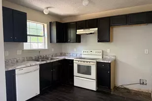 4451 Posada Dr, Dallas, TX 75211 - Photo 5