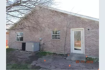 4451 Posada Drive, Dallas, TX 75211 - Photo 13