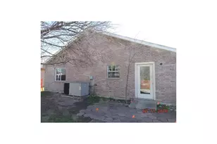 4451 Posada Dr, Dallas, TX 75211 - Photo 13