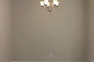 1303 S 5th St, Midlothian, TX 76065 - Photo 3