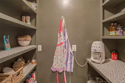 1212 4th Street, Granbury, TX 76048 - Photo 5