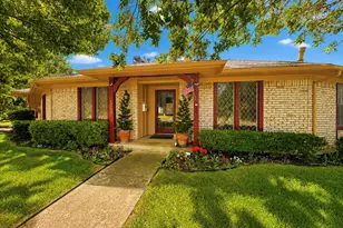 7260 Alto Caro Dr, Dallas, TX 75248 - Photo 1