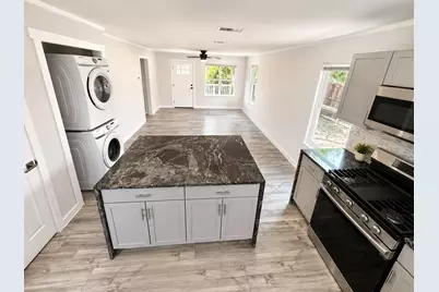 903 Moore Street, McKinney, TX 75069 - Photo 11
