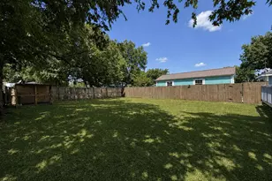 903 Moore St, McKinney, TX 75069 - Photo 33