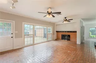 601 N 25th St, Corsicana, TX 75110 - Photo 25