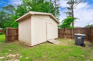 601 N 25th St, Corsicana, TX 75110 - Photo 35