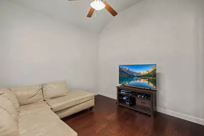 401 Middleton Drive, Roanoke, TX 76262 - Photo 7