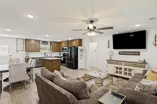 205 Altom Rd, Springtown, TX 76082 - Photo 5