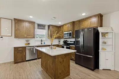 205 Altom Road, Springtown, TX 76082 - Photo 9