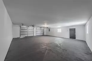1546 Oakbrook St, Lancaster, TX 75134 - Photo 39