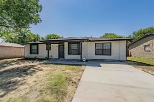 1546 Oakbrook St, Lancaster, TX 75134 - Photo 3