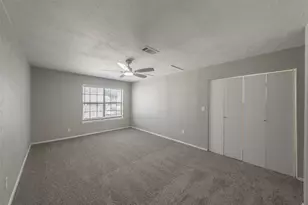 1546 Oakbrook St, Lancaster, TX 75134 - Photo 17