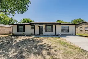 1546 Oakbrook St, Lancaster, TX 75134 - Photo 1