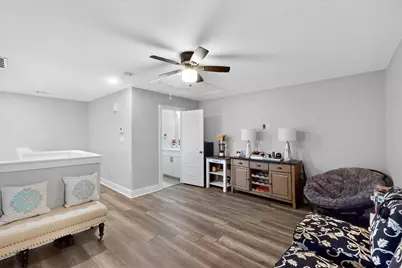 1901 Avenue E, Grand Prairie, TX 75051 - Photo 15