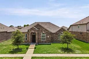 2038 Buttonwood St, Lancaster, TX 75146 - Photo 3