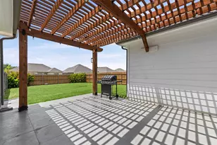 2038 Buttonwood St, Lancaster, TX 75146 - Photo 25
