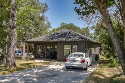305 W 5th Street, Maypearl, TX 76064 - Photo 1