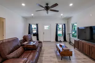 305 W Fifth St, Maypearl, TX 76064 - Photo 7
