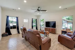 305 W Fifth St, Maypearl, TX 76064 - Photo 5